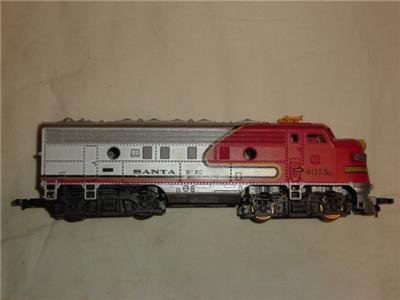 HO Tyco Santa Fe Diesel Locomotive Model Railroad