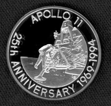 SILVER APOLLO 11 - HUGE 92.5% SILVER COIN MINTED IN 1993