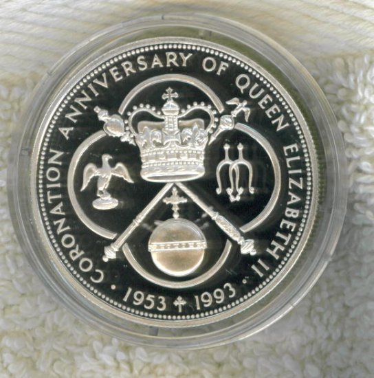 SILVER 1993 CAYMAN ISLANDS $5.00 PROOF COIN - 92.5% SILVER !