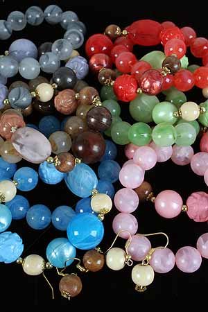 Bracelet & Earring Set Large Lucite W Wooden Beads/DZ ** New Arrival** Color Asst,Stretch