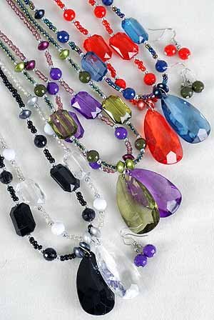Necklace Sets Large Teardrop Pendant With Transparent BeadsZ 6 Color Asst