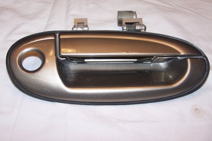 Passenger side front door Ford Taurus/Mercury Sable