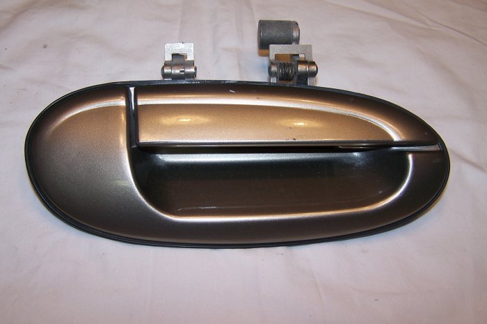 Ford Taurus/Mercury Sable passenger rear door handle