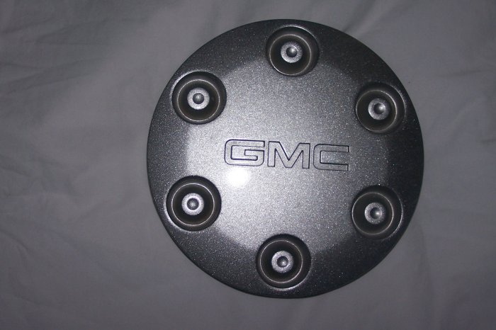GMC canyon cap hub