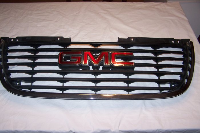 GMC yukon front grill.