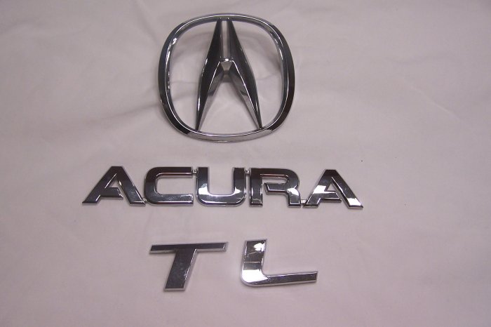 Acura TL trunk emblem 07 TL.
