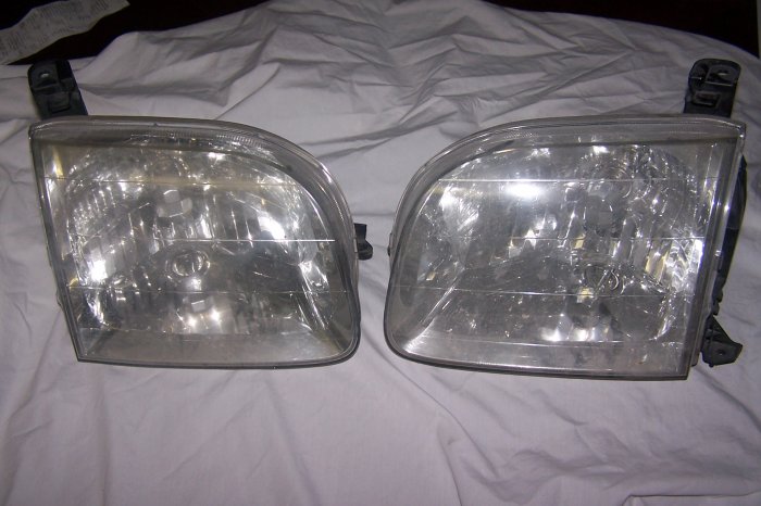 Toyota sequoia headlights