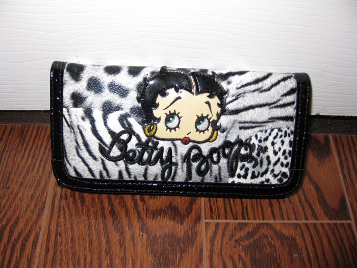 Betty Boop Wallet #T05BBLW Black $29.99
