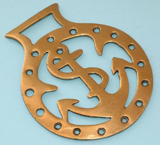 VINTAGE ENGLISH 'ANCHOR' PATTERN HORSE BRASS