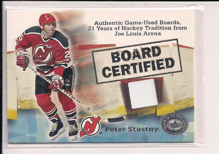2001-02 FLEER PETER STASTNY GREATS OF THE GAME USED BOARD CARD