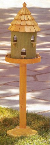 Free-standing Birdhouse