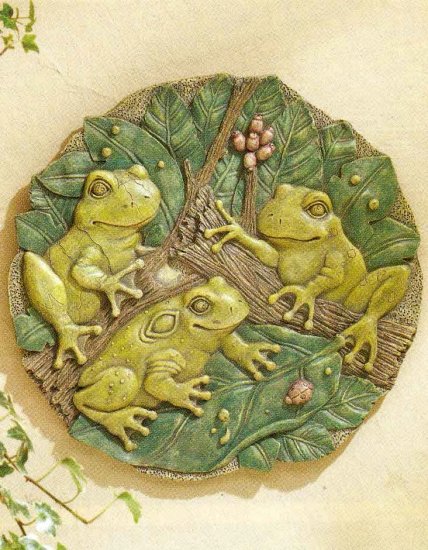 Frog Garden Medallion