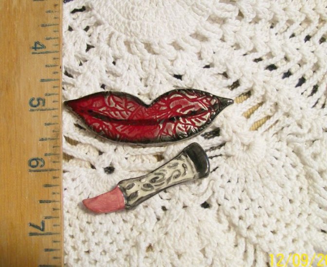 Mosaic Tiles ~LIPS & LIPSTICK~ 2 HM Pendant-Pin Kiln