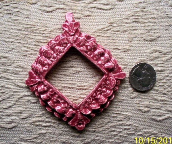 HM Pottery~SM PINK EMBOSSED FRAME~Picture, Mirror, etc