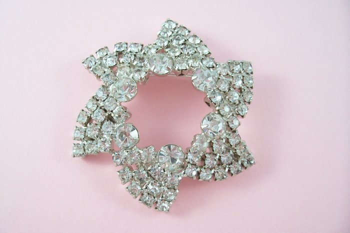 Vintage Rhinestone Brooch Large Swirling Star Design