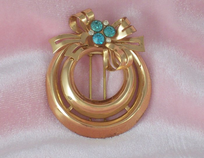 Vintage Coro Aqua Blue Rhinestone Fur Clip Adolph Katz Design 1940's