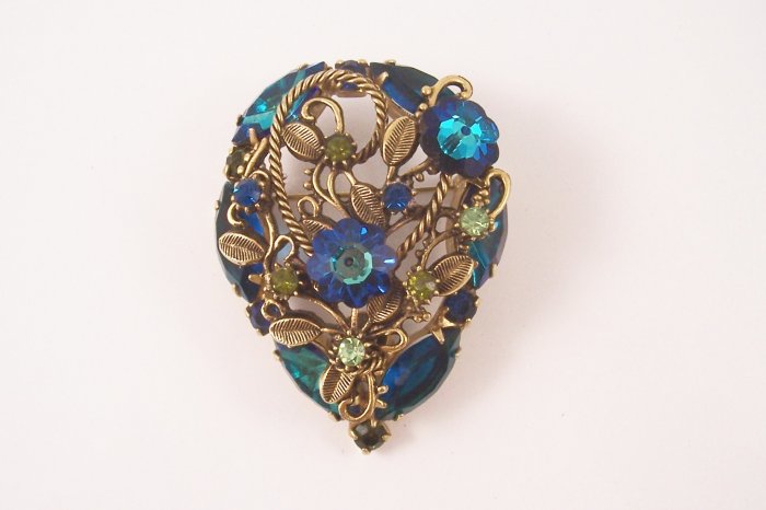 Vintage Juliana Brooch Bermuda Blue Vitrail Margarita Rhinestone Brooch Delizza and Elster