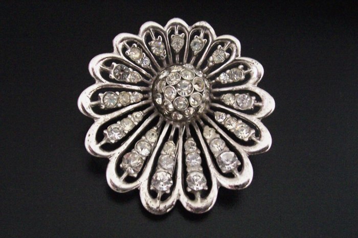 Vintage Boucher Sterling MB Phrygian Cap Pave Starburst Rhinestone Flower Clip Pin No. 2400