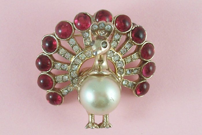 Vintage Castlecliff Brooch Rhinestone Peacock Figural Ruby Red Cabochons Simulated Pearl