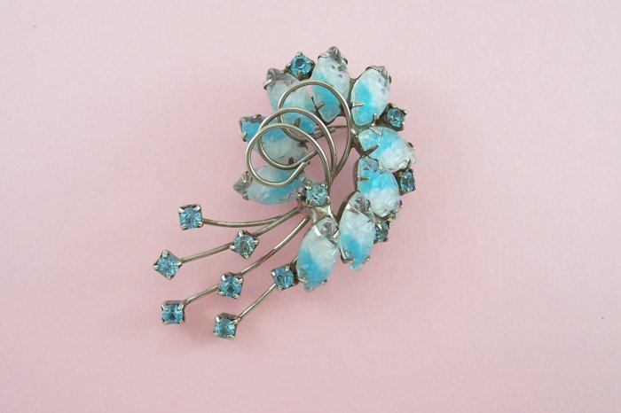Vintage Givre Blue Rhinestone Brooch Swirling Silver Tone Loops and Light Blue Rhinestones