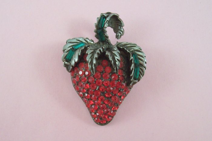Vintage Pell Red Rhinestone Strawberry Brooch Pave Set Fruit Figural