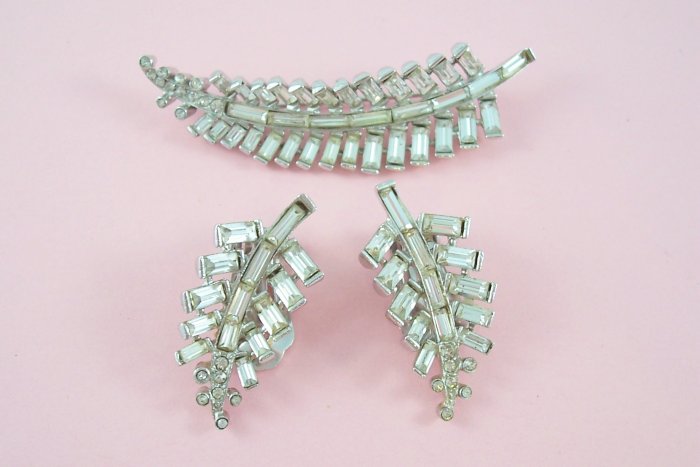 Vintage Sterling Rhinestone Brooch Earrings Demi Set Leaf Design