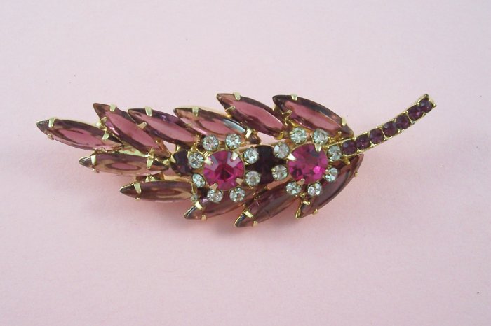 Vintage Juliana Pink Purple Amethyst Rhinestone Feather Brooch Delizza and Elster