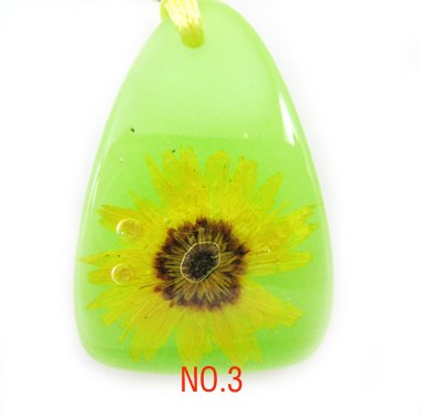Amber Real Charm Flower Necklace Pendant NO.3