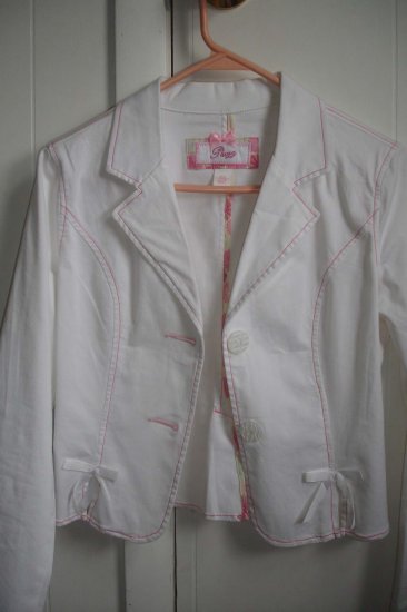 Junior white jacket