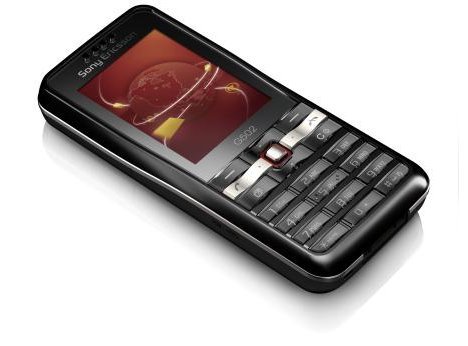 Sony Ericsson G502 Triband 3G HSDPA Unlocked Phone (SIM Free) + 512 MB Memory Card