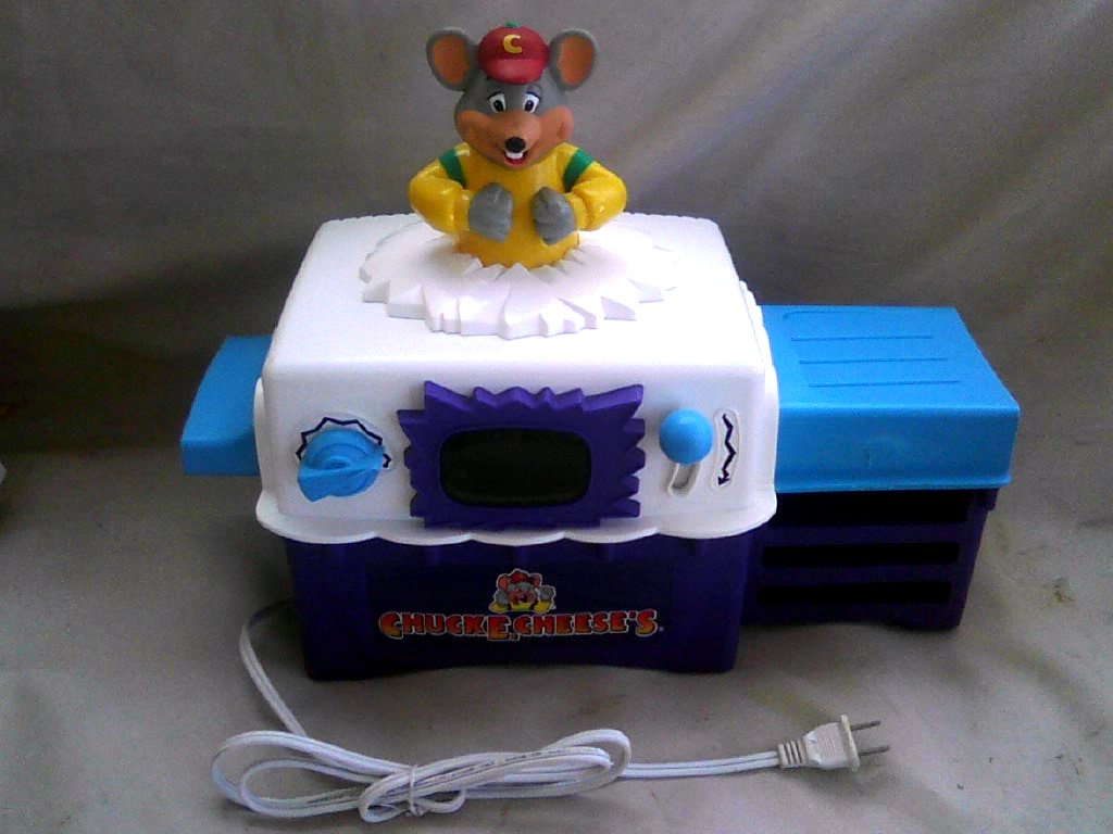 WhamO Vintage Chuck E Cheese Arcade Pizza FactoryEasyBake Oven Toy