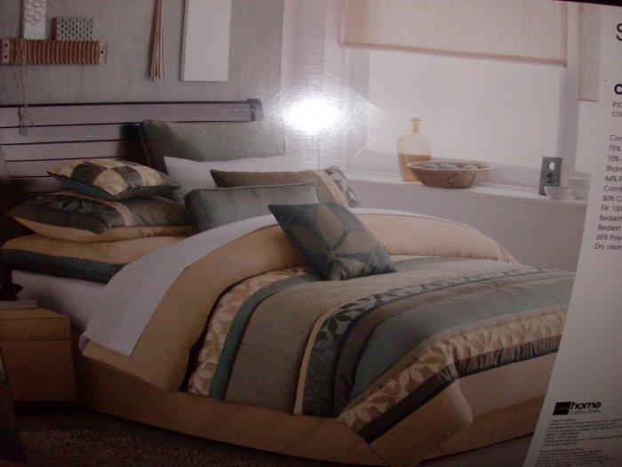 Shadow Leaf Queen Sized Comforter Set by Studio