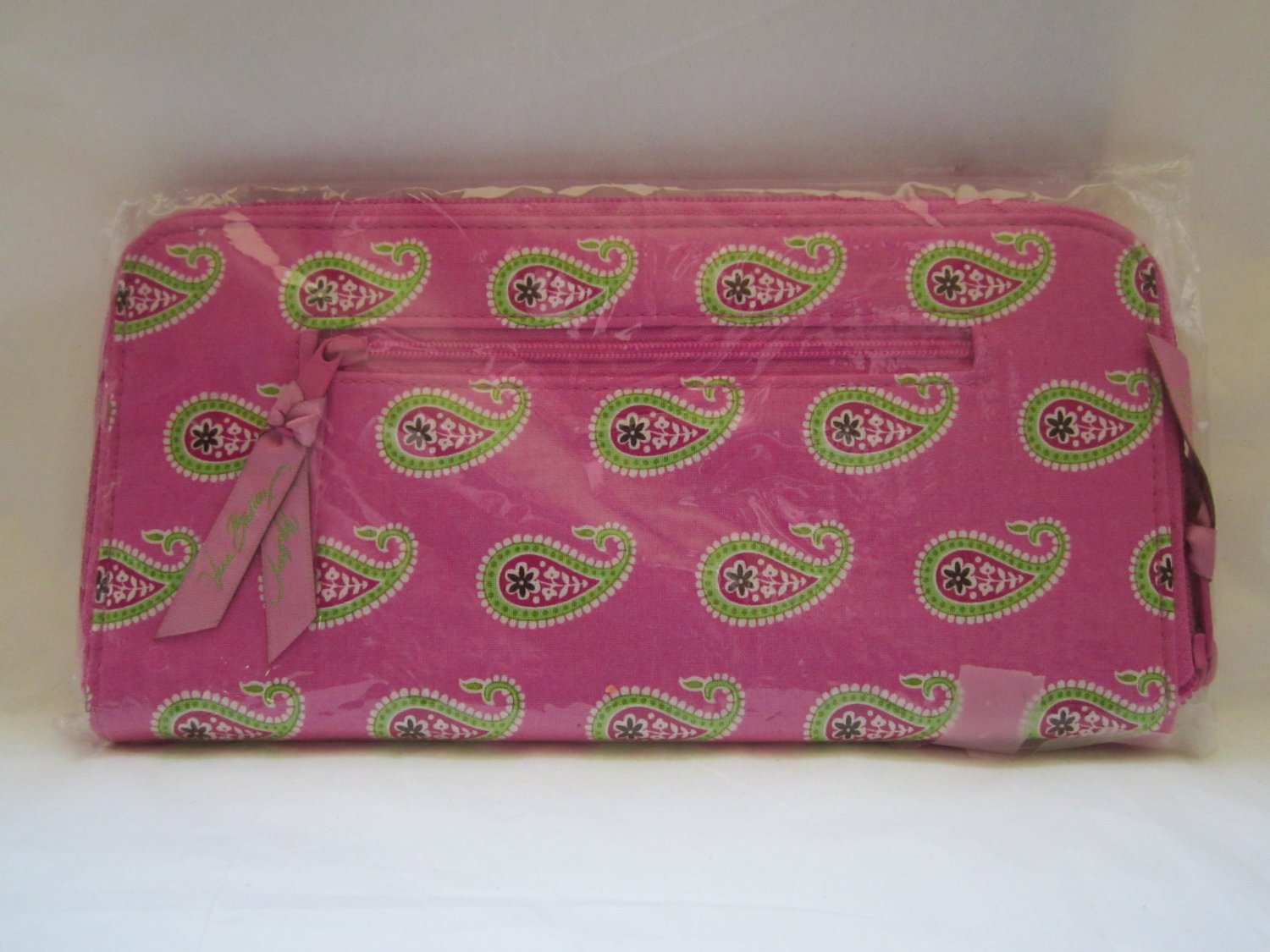 Vera Bradley Travel Organizer zip around wallet Bermuda Pink NWT