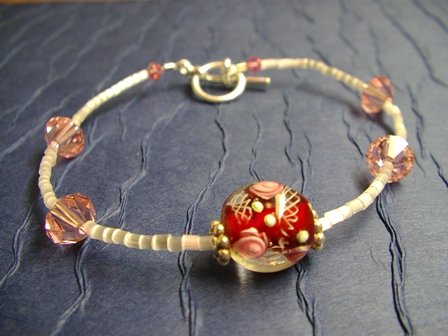 Rosebuds Bracelet - Swarovksi Crystals