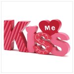 Kiss Me Decor
