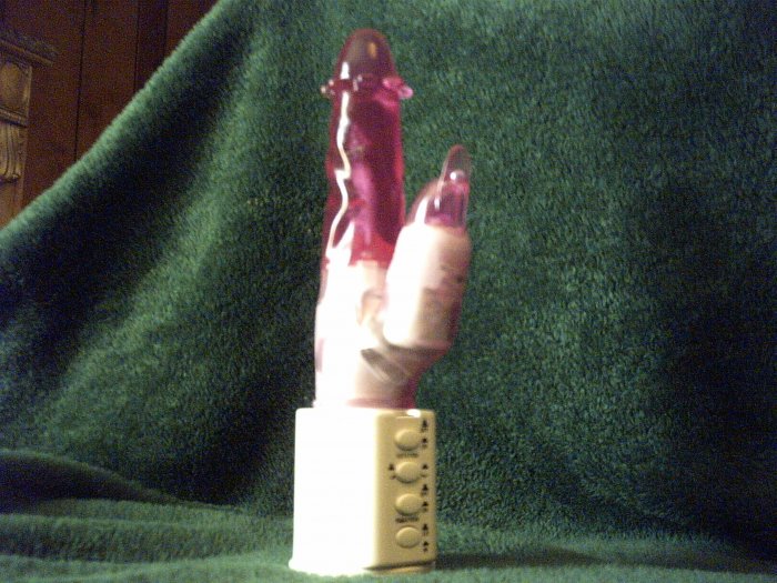 THUMBS UP