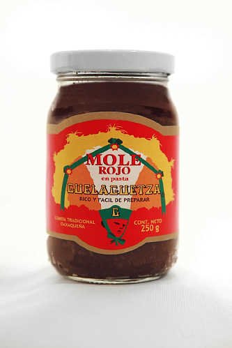 Guelaguetza Mole Rojo