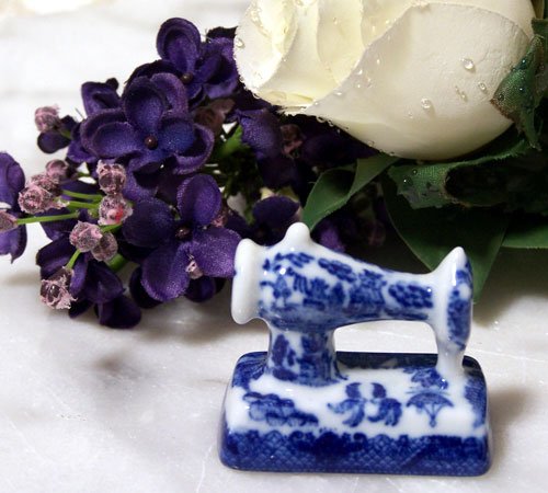 Blue Willow Porcelain Mini Sewing Machine