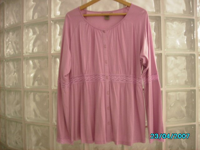 Ladies casual knit top