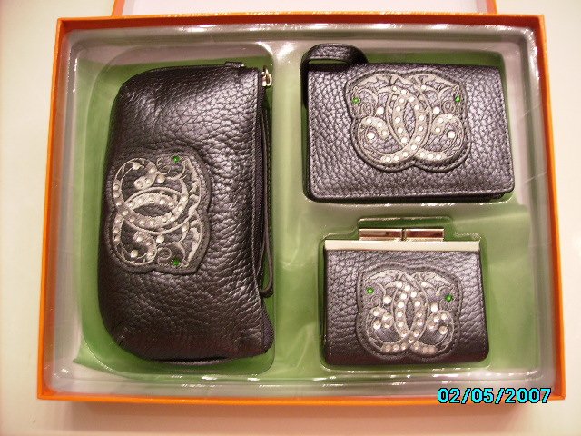 Sharif Designer boxed leather set