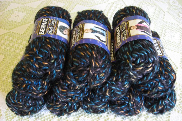 $60 Lot--12 Skeins Bernat Black Lites "Cool Country" Yarn + Free Gift!