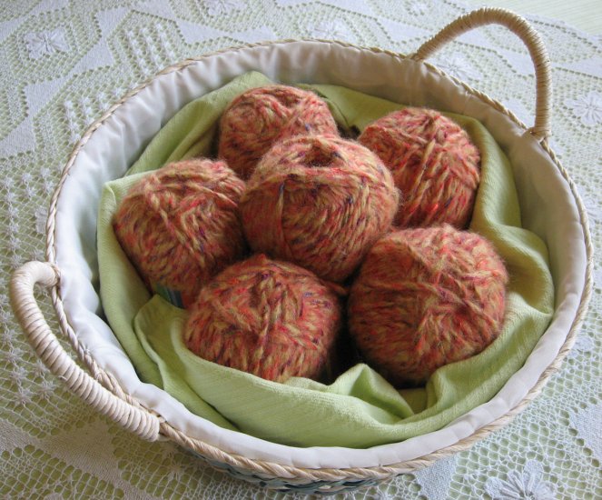 $31 Lot--6 Skeins Yarn Bee Icelandic Jewels "Dark Citrine" Yarn + Free Gift!