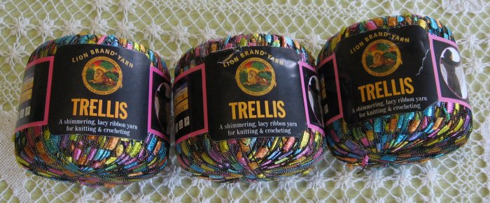 $18 Lot--3 Skeins Lion Brand Trellis "Pastel Garden" Yarn + Free Gift!