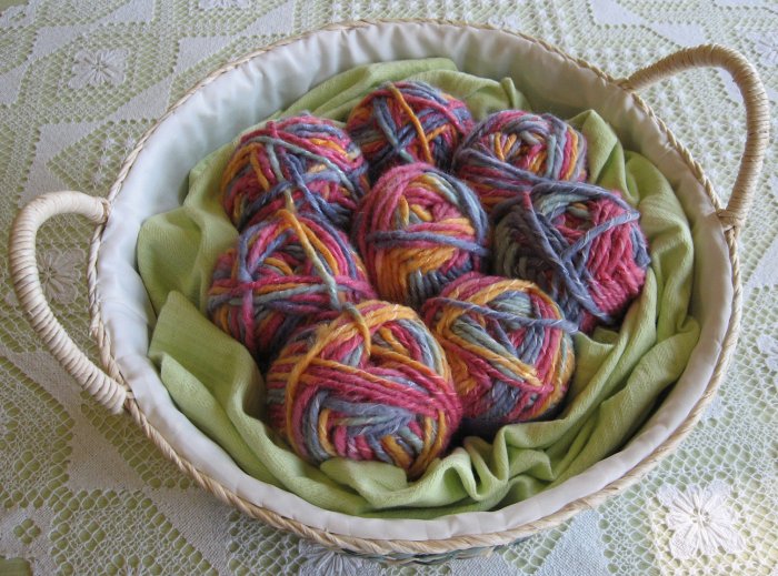 $53 Lot--8 Skeins Yarn Bee Mosaic Twist "Fruity" Yarn + Free Gift!