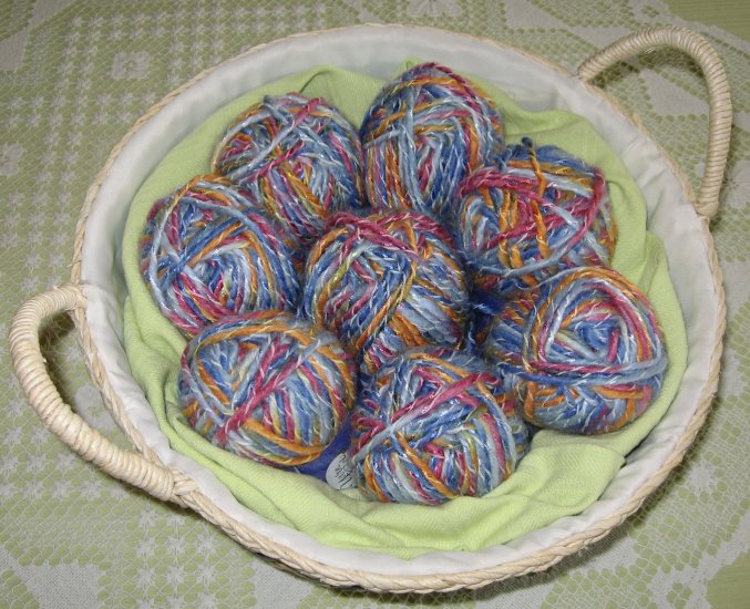 $53 Lot--8 Skeins Yarn Bee Mosaic Twist "Terra Rosa" Yarn + Free Gift!