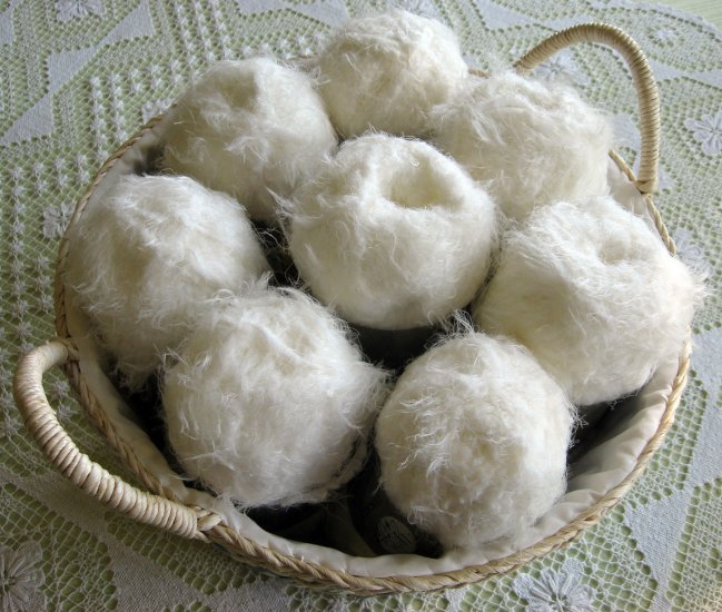 $47 Lot--8 Skeins Yarn Bee Luscious "Ice" Yarn + Free Gift!