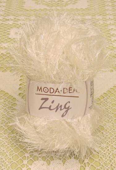 Moda Dea Zing "Pearl" Yarn ~ 1 Skein ~ $1.75