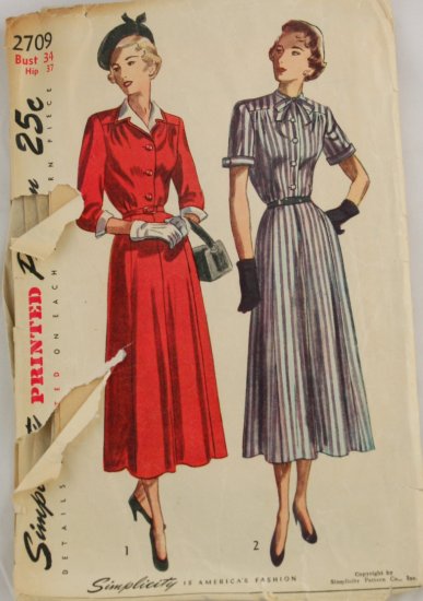 Women's One Piece Dress with Detachable collar and Cuffs Simplicity 2709 Sz 34