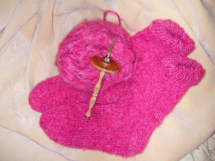 Light weight Hand carved beaded drop spindle