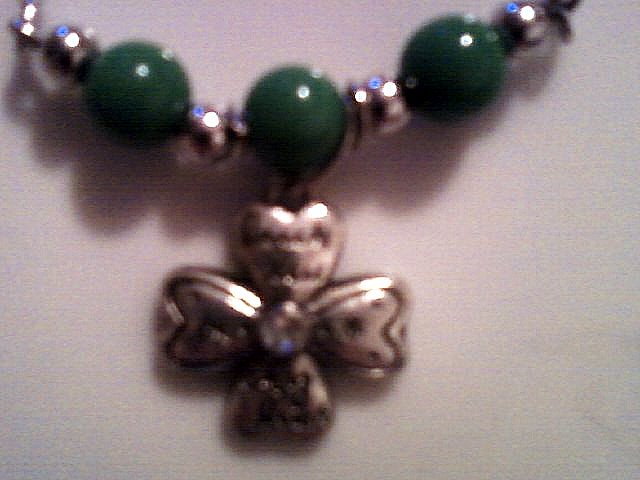 Silver Lucky Flower Green Beaded Necklace.
